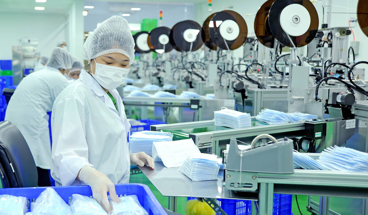 Over 305 6 mln medical masks of Vietnam exported in eight months